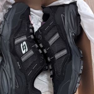 Sketchers sport memory foam men's size 10.5 wide